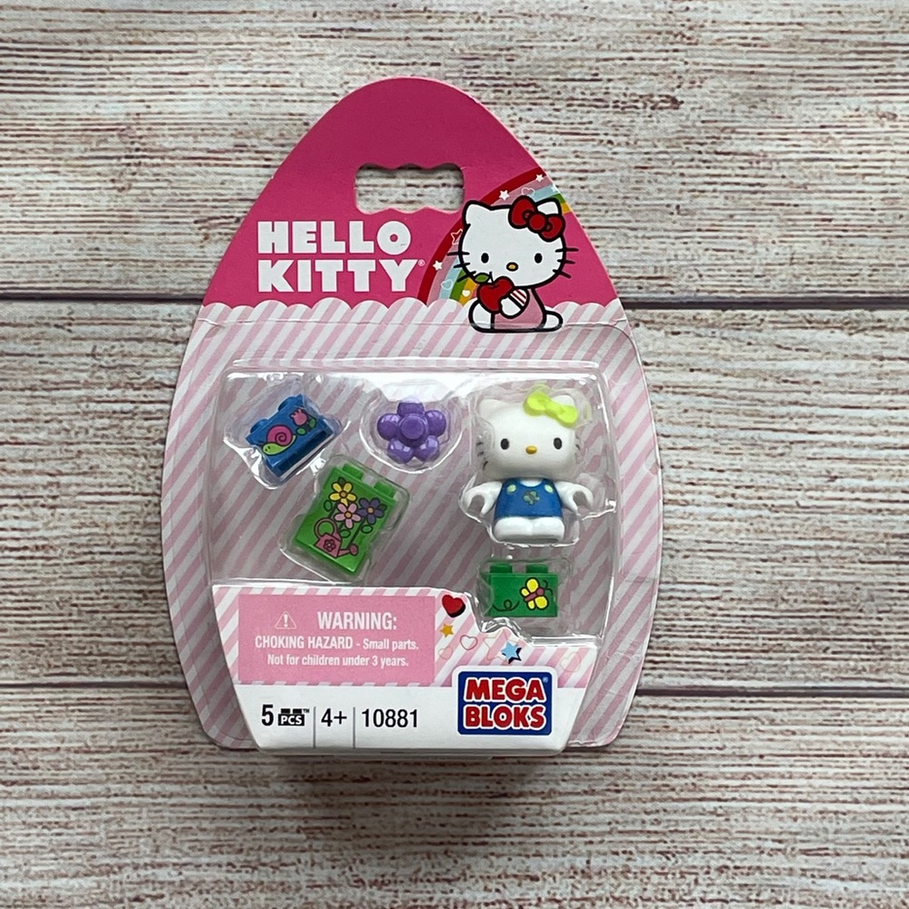NEW Hello Kitty Mega Bloks Snail